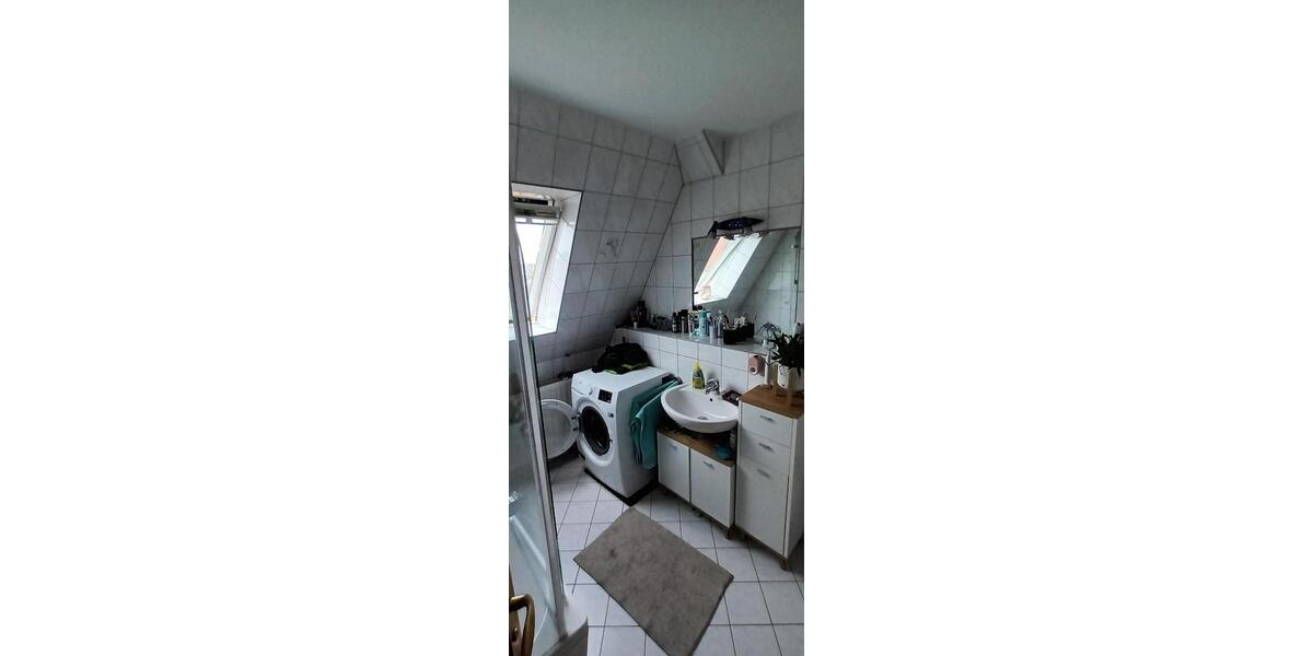 Dachgeschoßwohnung Plauen - 4 Zimmer, 87 m&sup2;, 480&euro; | Angebot:25144296