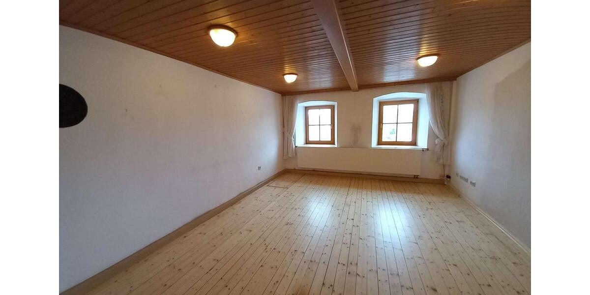 Reihenhaus Hof Neuhof - 4 Zimmer, 140 m&sup2;, 900&euro; | Angebot:26232013