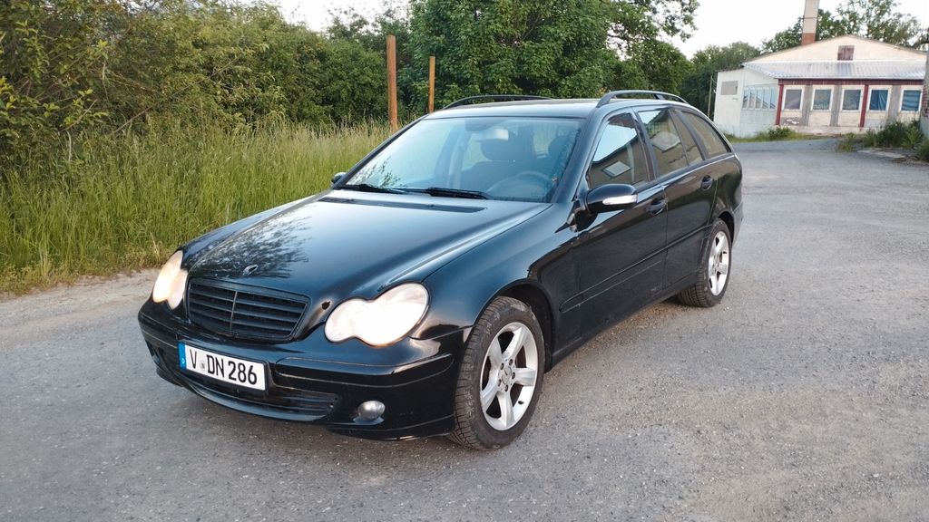 Mercedes-Benz C 180 281.000 km 750 &euro; Pausa 07952