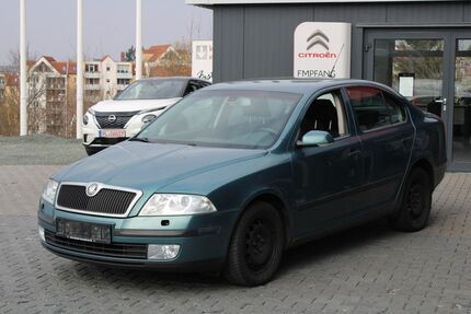 Skoda Octavia 181.300 km 1.400 &euro; Plauen 08529