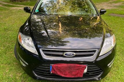Ford Mondeo 115.000 km 7.499 &euro; Bergen 08239