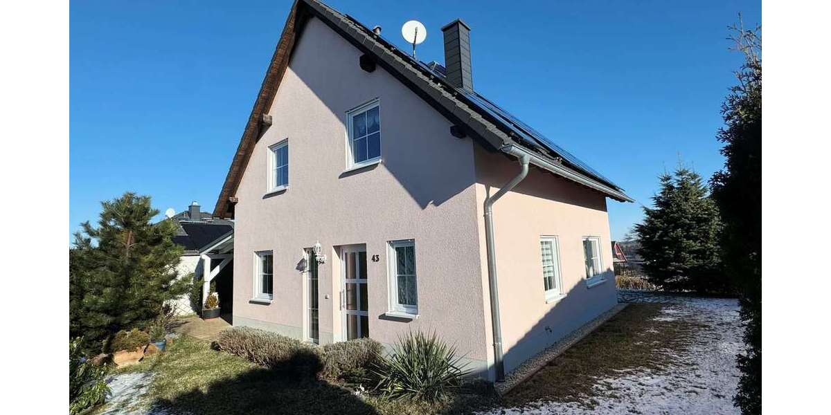 Einfamilienhaus Auerbach/Vogtland Vogtland - 4 Zimmer, 108 m&sup2;, 300.000&euro; | Angebot:25511736