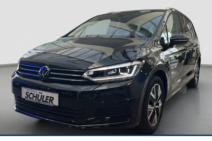 VW Touran 5.085 km 45.435 &euro; Falkenstein 08223