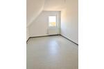 Dachgeschoßwohnung Bergen - 3.5 Zimmer, 98 m&sup2;, 450&euro; | Angebot:25855305