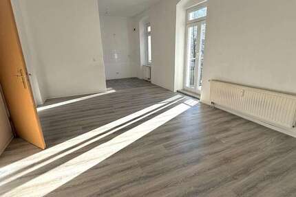 Wohnung Plauen Haselbrunn - 3 Zimmer, 80 m&sup2;, 475&euro; | Angebot:26186083