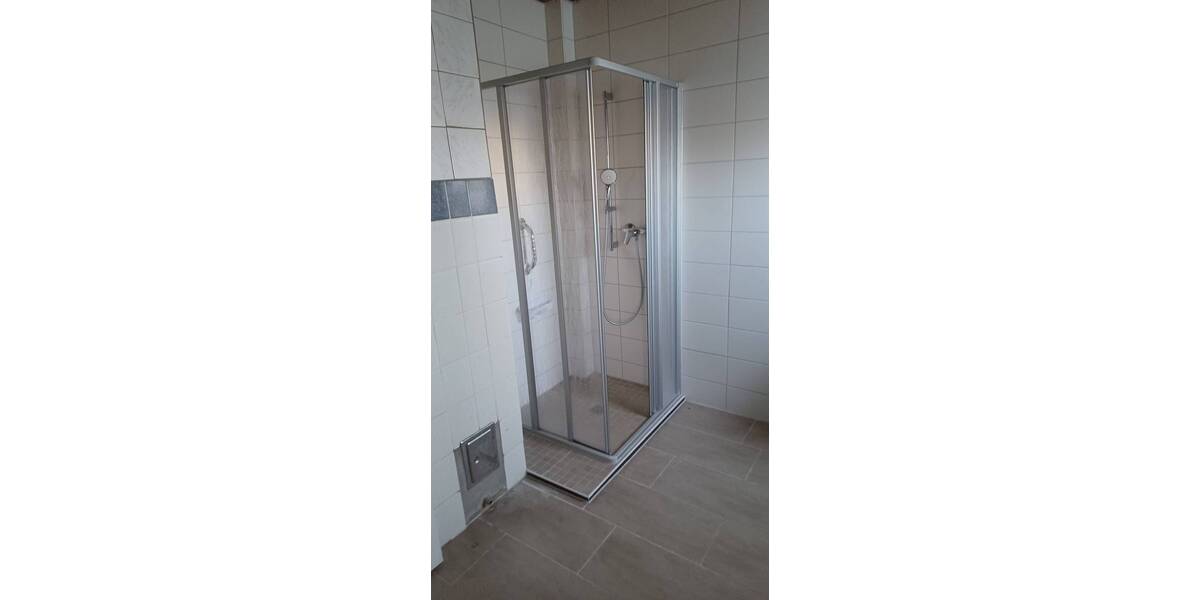 Reihenmittelhaus Plauen Südvorstadt - 5 Zimmer, 96 m&sup2;, 124.000&euro; | Angebot:25741456