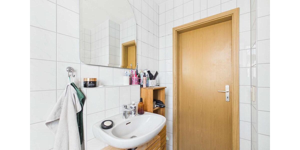 Dachgeschoßwohnung Plauen Alt Chrieschwitz - 3 Zimmer, 83 m&sup2;, 425&euro; | Angebot:26195991
