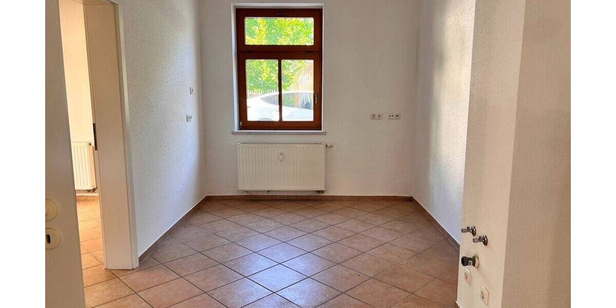 Gewerbeobjekt Netzschkau Dungersgrün - 6 Zimmer, 154 m&sup2;, 787&euro; | Angebot:25688629