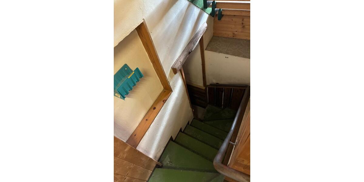 Erdgeschoßwohnung Reichenbach im Vogtland - 1 Zimmer, 30 m&sup2;, 180&euro; | Angebot:24842382