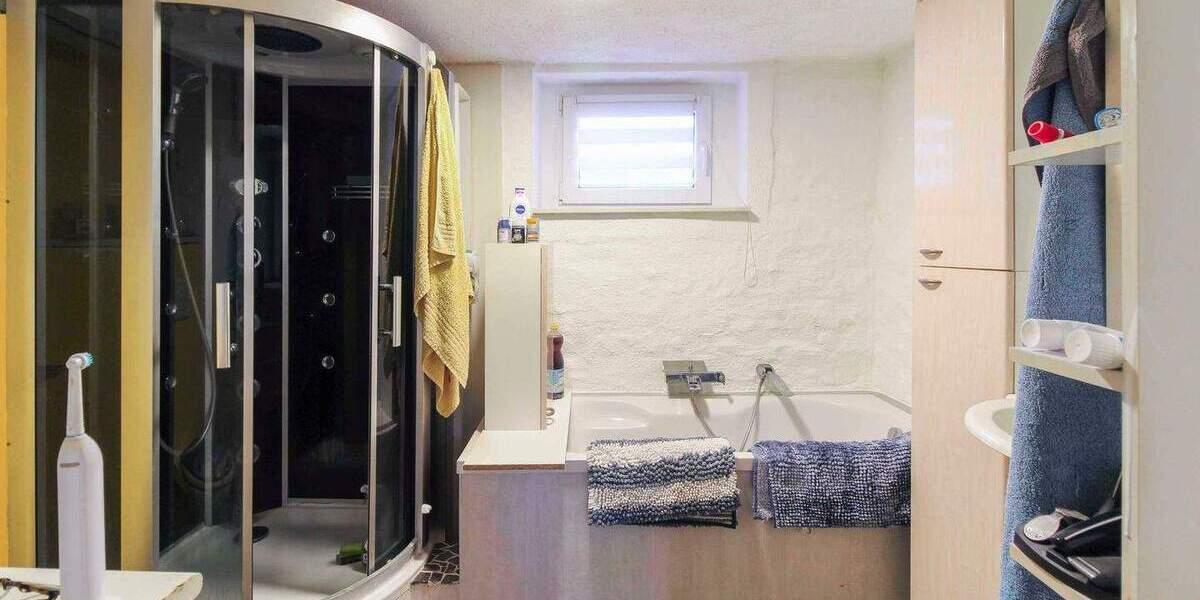 Einfamilienhaus Auma-Weidatal Auma - 4 Zimmer, 90 m&sup2;, 68.000&euro; | Angebot:25836322