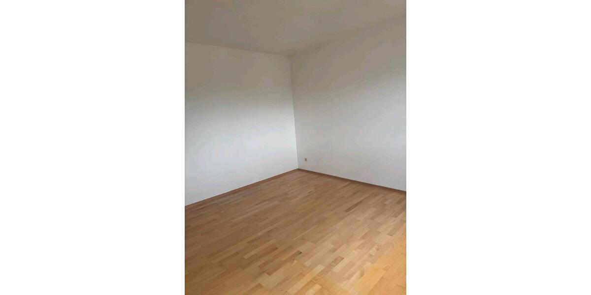 Etagenwohnung Hof Christiansreuth - 2 Zimmer, 63 m&sup2;, 159.000&euro; | Angebot:26301917