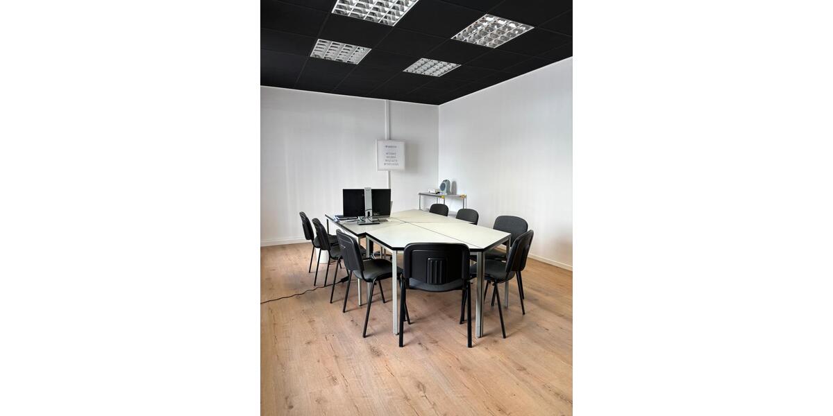 Gewerbeobjekt Zeulenroda-Triebes Triebes - 250&euro; | Angebot:16480250