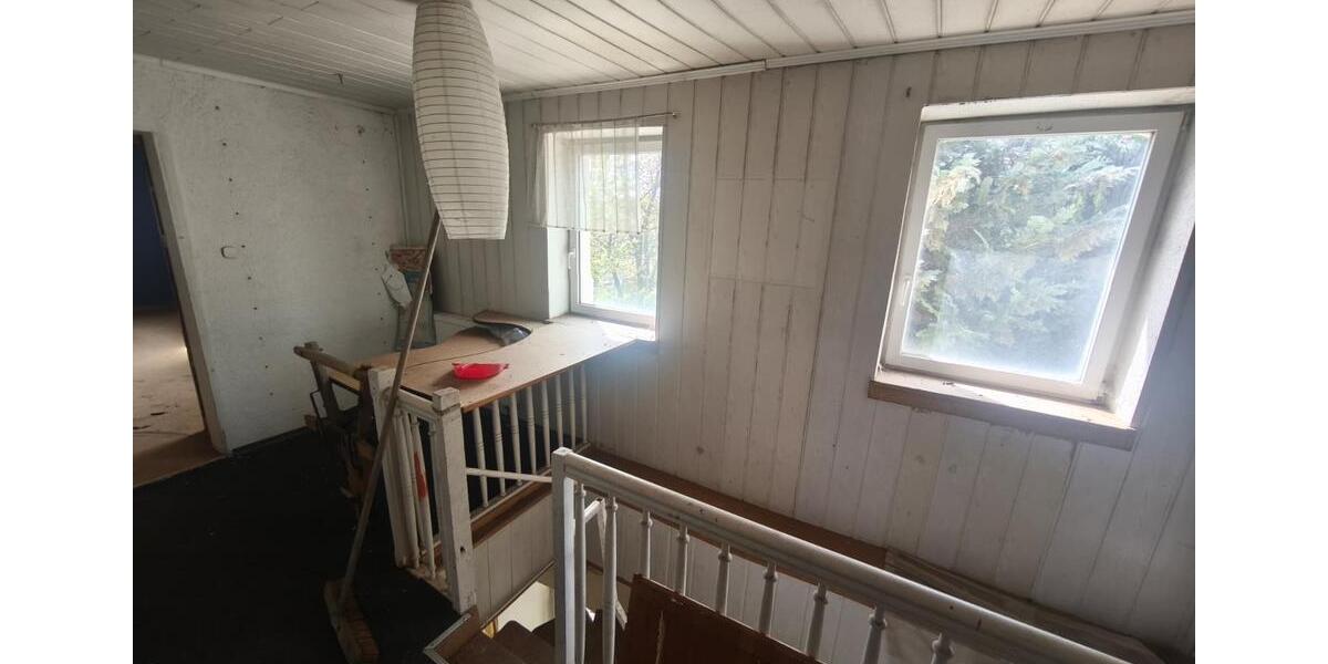 Einfamilienhaus Oberkotzau - 10 Zimmer, 200 m&sup2;, 1.000&euro; | Angebot:26447230