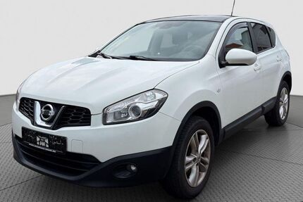 Nissan Qashqai 90.916 km 7.997 &euro; Neustadt 08223