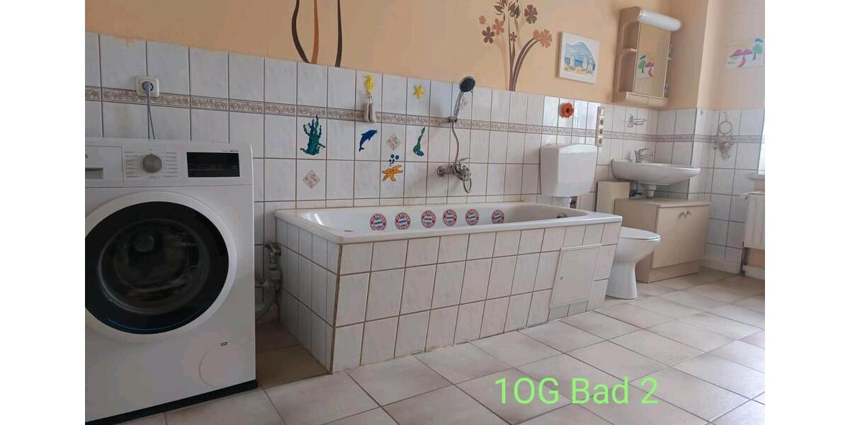 Mehrfamilienhaus, Wohnhaus Adorf/Vogtland Vogtland - 12 Zimmer, 266 m&sup2;, 119.900&euro; | Angebot:25823742