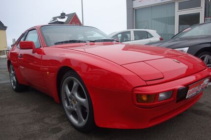 Porsche 944 58.475 km 25.990 &euro; Hof 95030