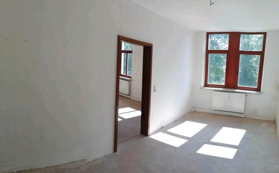 Etagenwohnung Treuen - 3 Zimmer, 83 m&sup2;, 32.500&euro; | Angebot:23229537