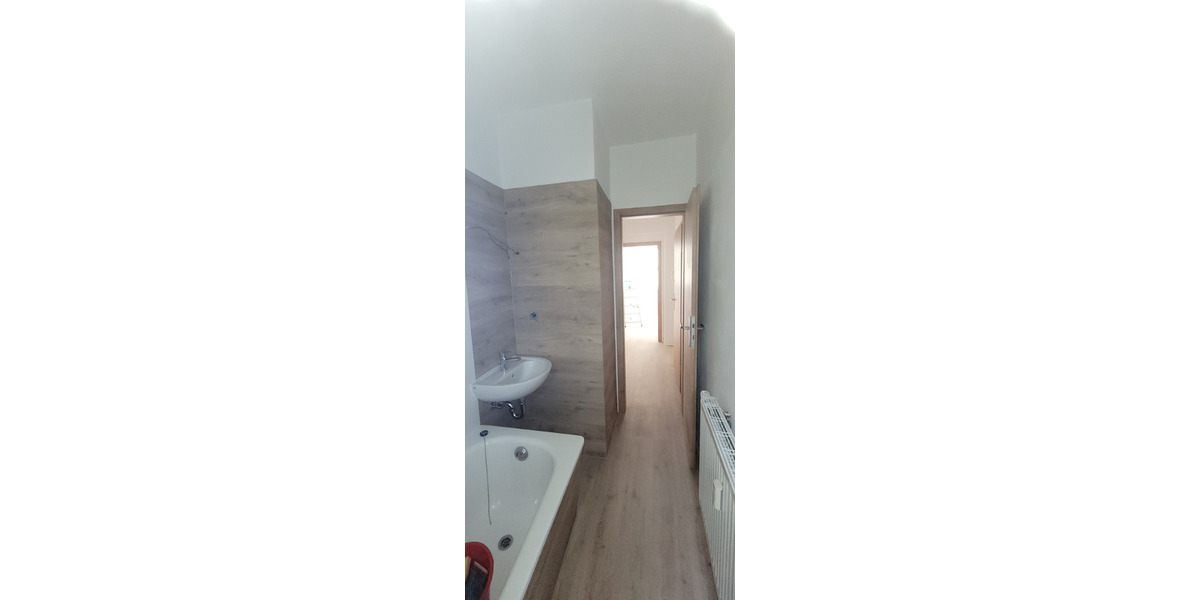 Etagenwohnung Plauen Alt Chrieschwitz - 2 Zimmer, 47 m&sup2;, 215&euro; | Angebot:25432220