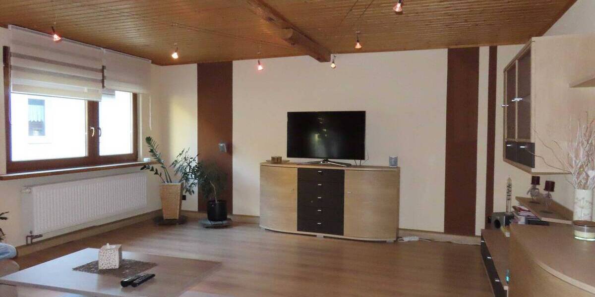 Mehrfamilienhaus, Wohnhaus Zeulenroda-Triebes Zeulenroda - 4 Zimmer, 140 m&sup2;, 185.000&euro; | Angebot:26189688