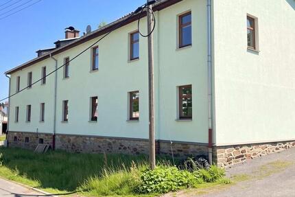 Wohnung Klingenthal Zwota - 3 Zimmer, 71 m&sup2;, 280&euro; | Angebot:25392797