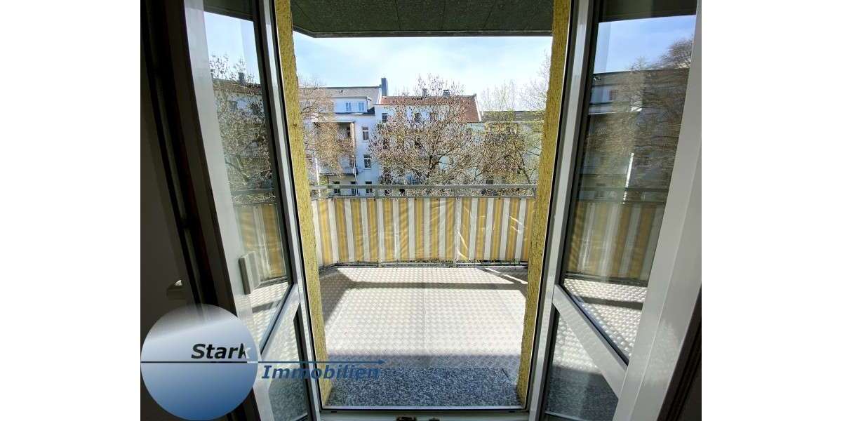 Etagenwohnung Plauen Schloßberg - 2 Zimmer, 66 m&sup2;, 345&euro; | Angebot:26085706