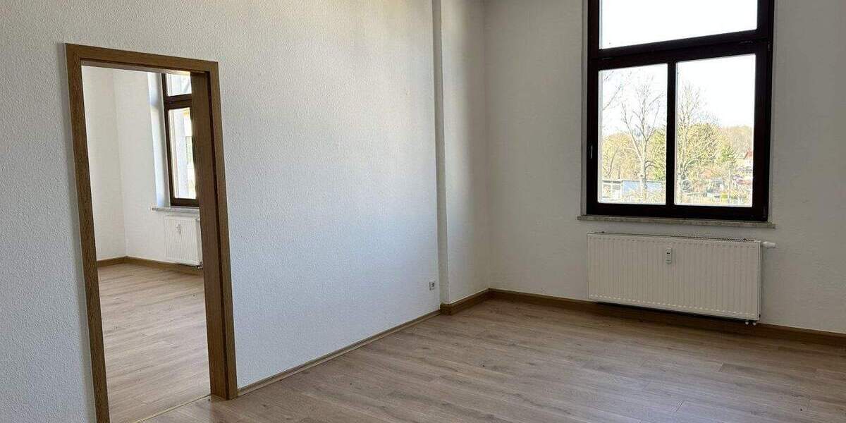 Etagenwohnung Oelsnitz/V. Oelsnitz - 3 Zimmer, 62 m&sup2;, 45.000&euro; | Angebot:25821697