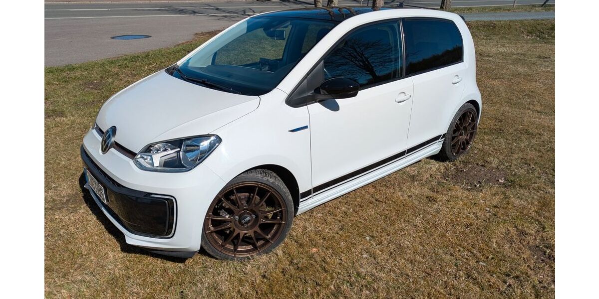 VW e-up! 26.770 km 18.990 &euro; Steinberg 08237
