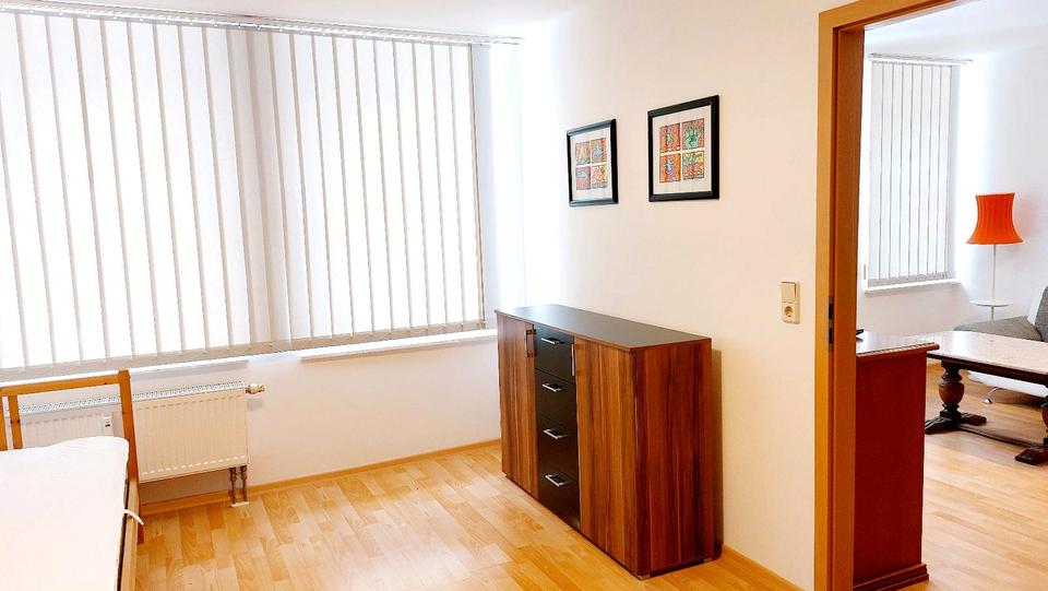 Etagenwohnung Plauen Bahnhofsvorstadt - 3 Zimmer, 64 m&sup2;, 670&euro; | Angebot:25853158