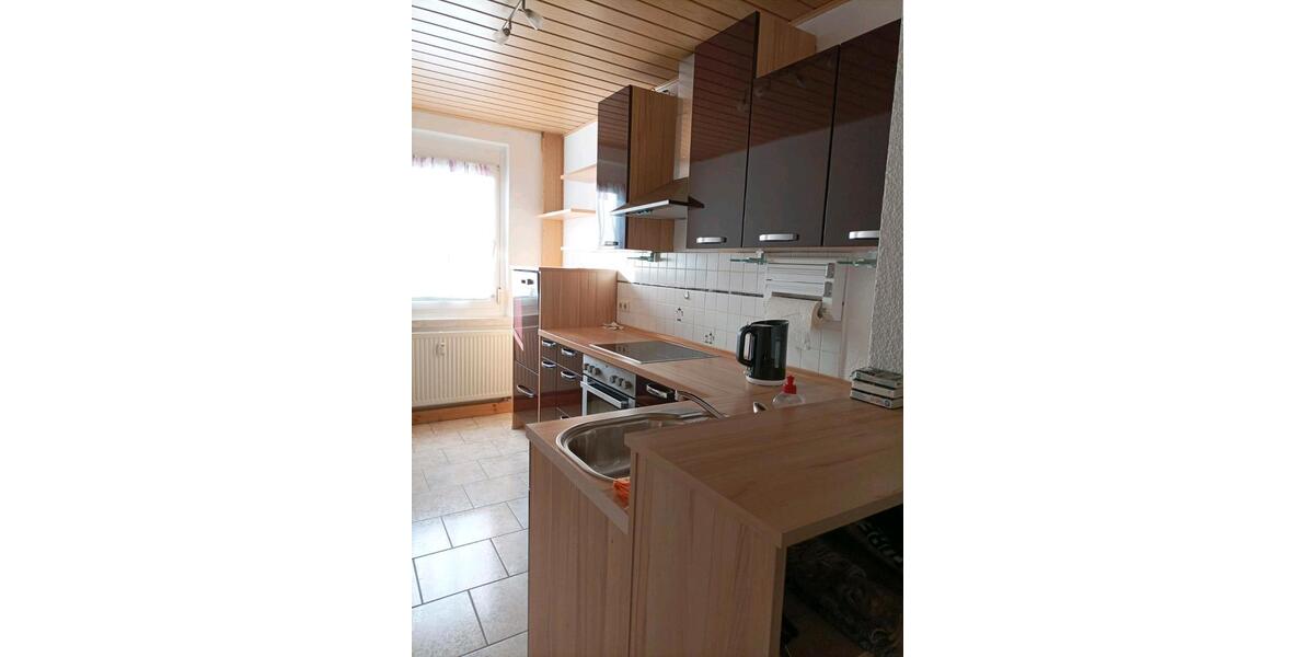 Erdgeschoßwohnung Weischlitz - 3 Zimmer, 69 m&sup2;, 59.000&euro; | Angebot:26522960
