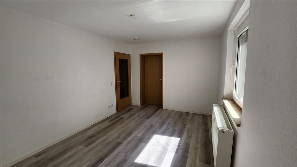 Erdgeschoßwohnung Reichenbach im Vogtland Obermylau - 3 Zimmer, 58 m&sup2;, 377&euro; | Angebot:25854256