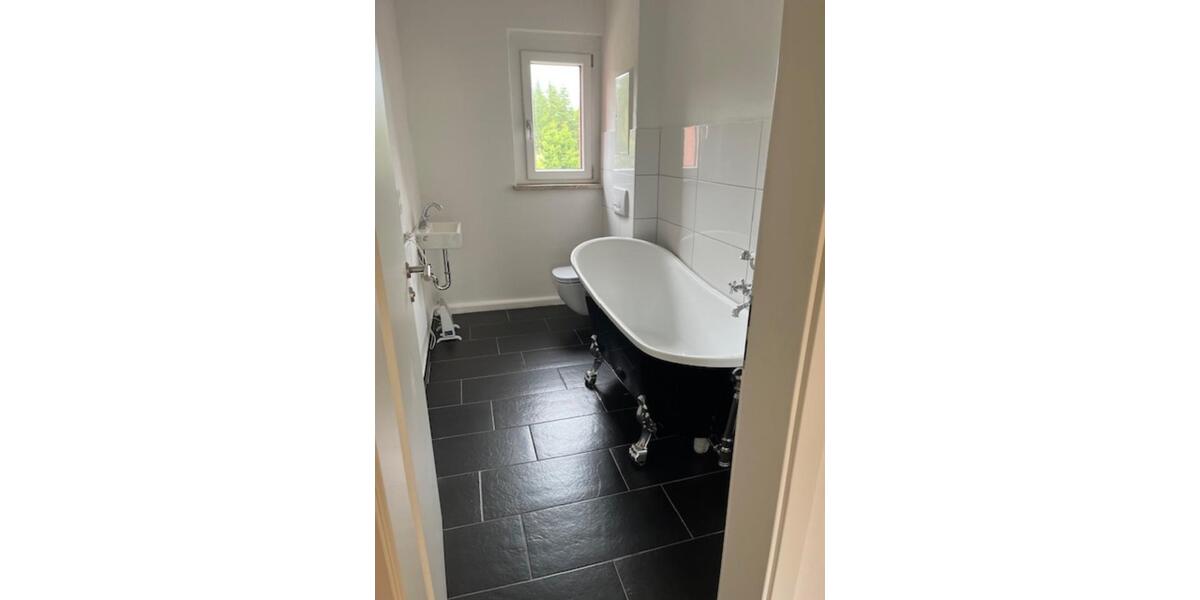 Etagenwohnung Muldenhammer - 5 Zimmer, 123 m&sup2;, 590&euro; | Angebot:25571380