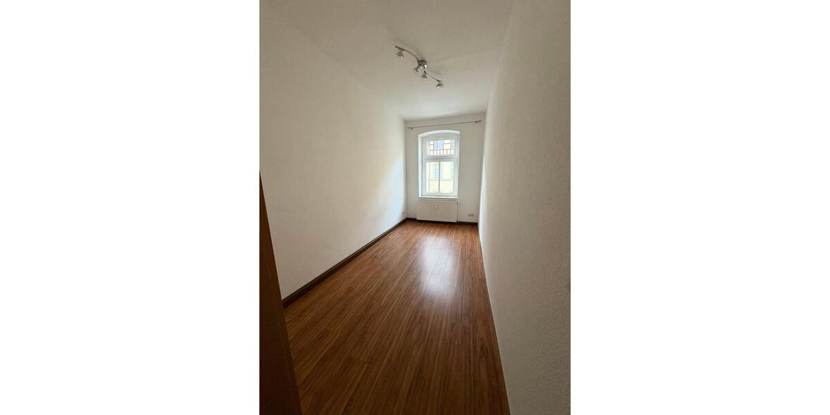 Etagenwohnung Auerbach/Vogtland Vogtland - 2 Zimmer, 48 m&sup2;, 260&euro; | Angebot:23846036