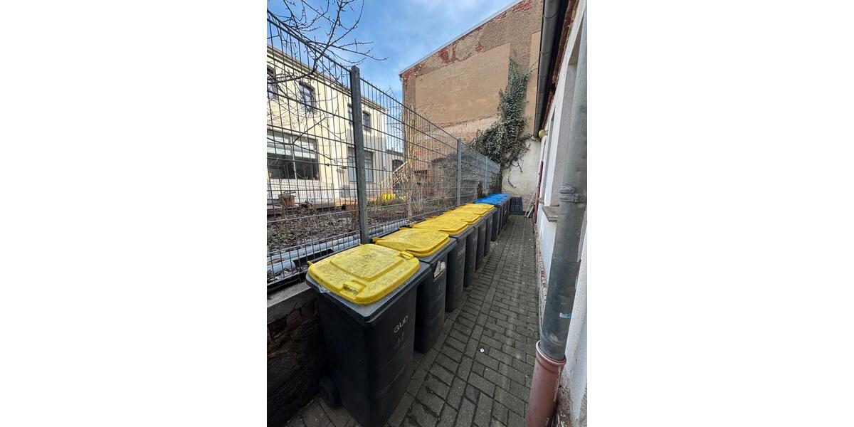 Etagenwohnung Greiz - 2 Zimmer, 60 m&sup2;, 280&euro; | Angebot:25352761