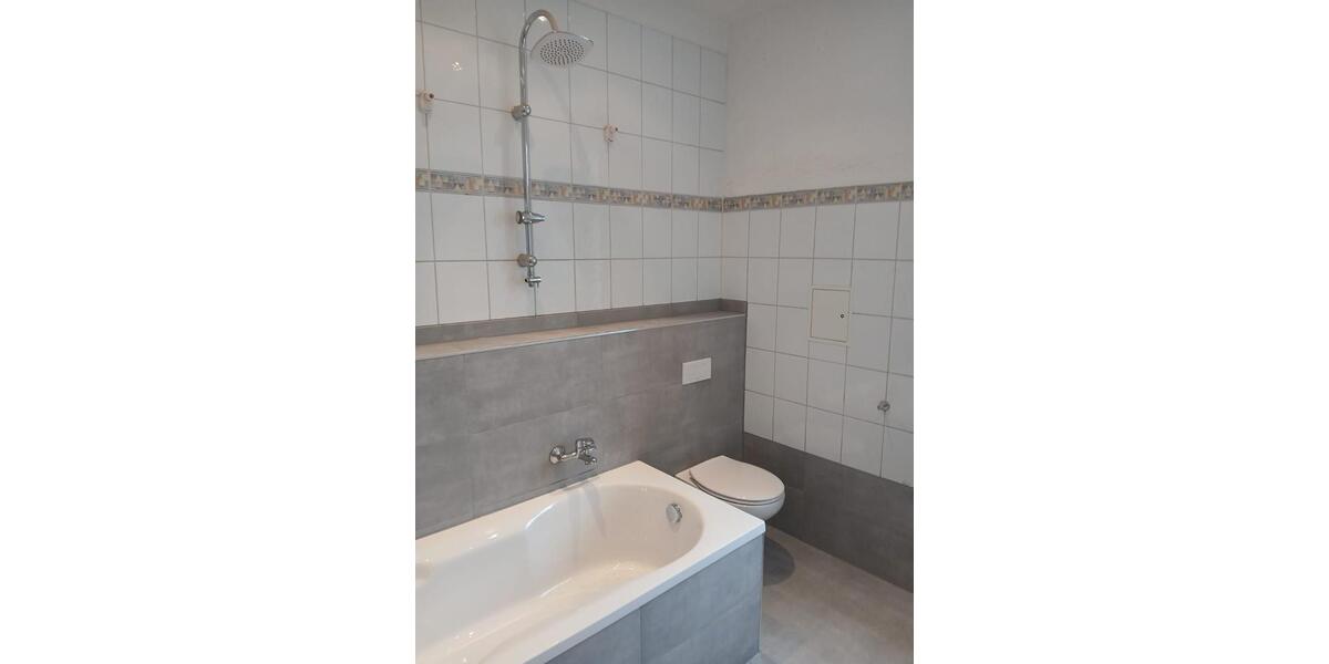 Etagenwohnung Plauen Bahnhofsvorstadt - 4 Zimmer, 103 m&sup2;, 88.500&euro; | Angebot:25058296