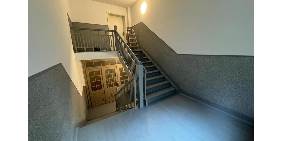 Dachgeschoßwohnung Greiz - 4 Zimmer, 107 m&sup2;, 805&euro; | Angebot:25146416