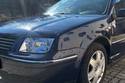 VW Bora 221.000 km 3.800 &euro; Oelsnitz Vogtland 08606