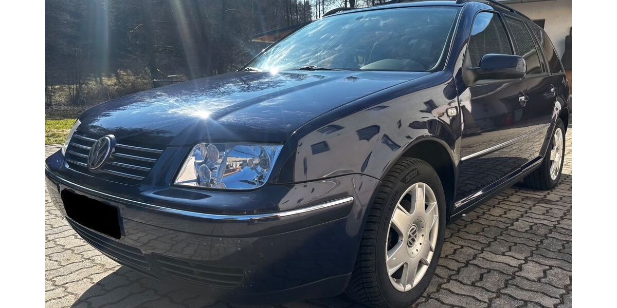 VW Bora 221.000 km 3.800 &euro; Oelsnitz Vogtland 08606