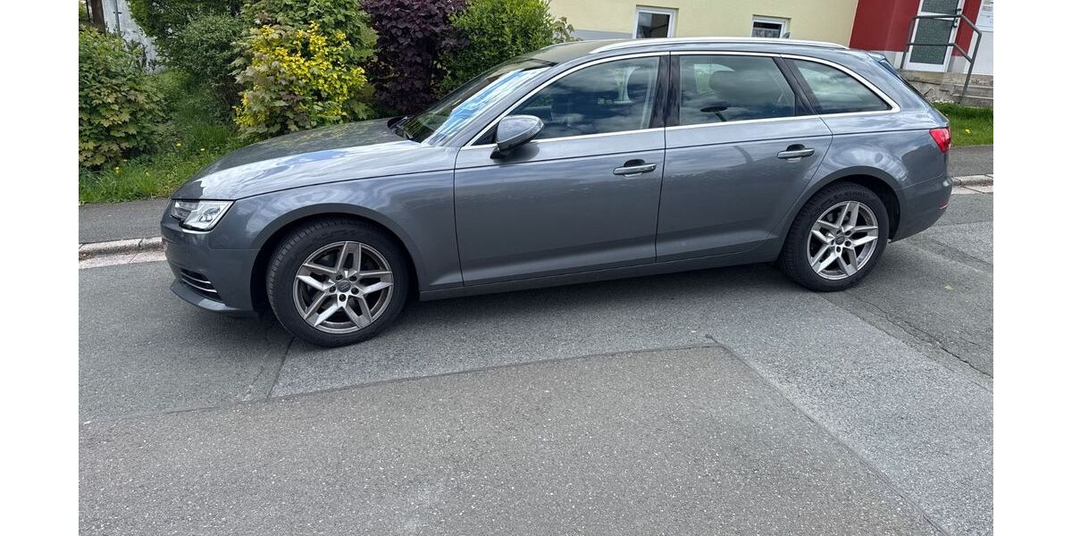 Audi A4 124.670 km 17.200 &euro; Oberkotzau 95145