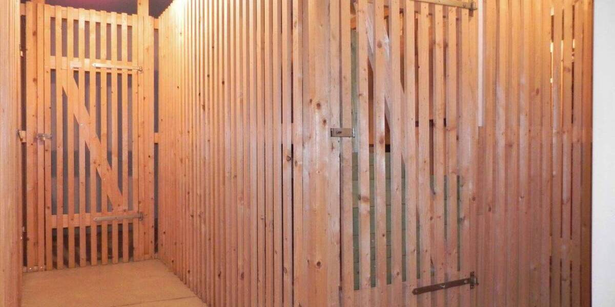 Etagenwohnung Greiz - 2 Zimmer, 61 m&sup2;, 49.000&euro; | Angebot:25729317