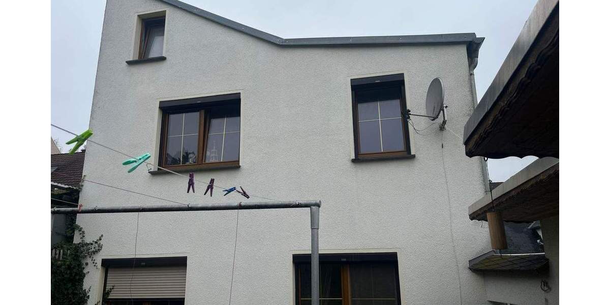 Reihenmittelhaus Reichenbach im Vogtland Reichenbach - 1 Zimmer, 220 m&sup2;, 170.000&euro; | Angebot:25695890