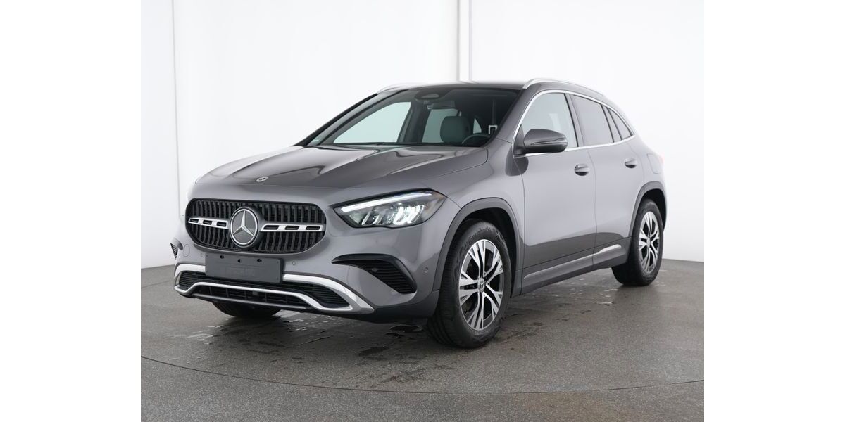 Mercedes-Benz GLA 180 14.240 km 34.970 &euro; Plauen 08527