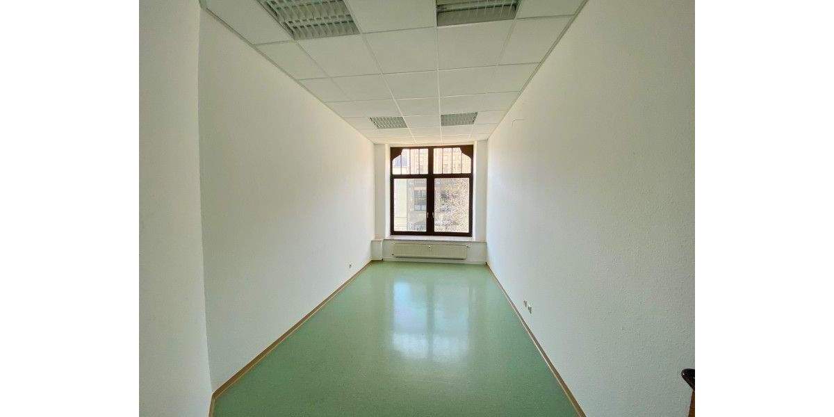 Gewerbeobjekt Plauen Stadtmitte - 8 Zimmer, 166 m&sup2;, 700&euro; | Angebot:25776519