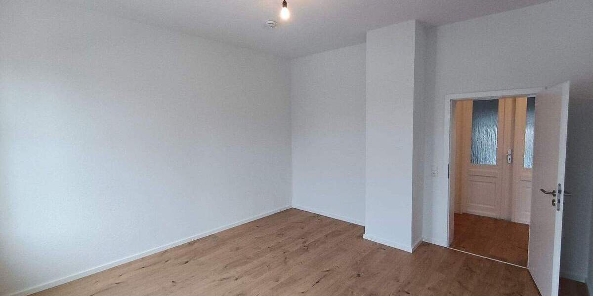 Etagenwohnung Reichenbach im Vogtland Reichenbach - 3 Zimmer, 66 m&sup2;, 400&euro; | Angebot:25769865