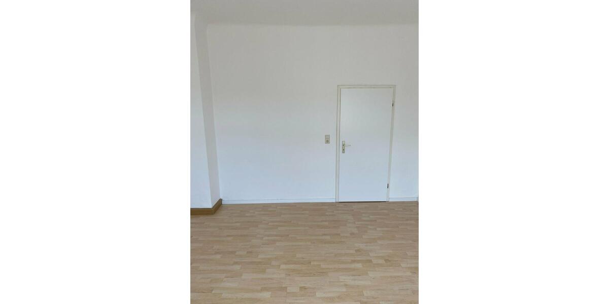 Etagenwohnung Plauen Bahnhofsvorstadt - 2 Zimmer, 48 m&sup2;, 216&euro; | Angebot:8859904