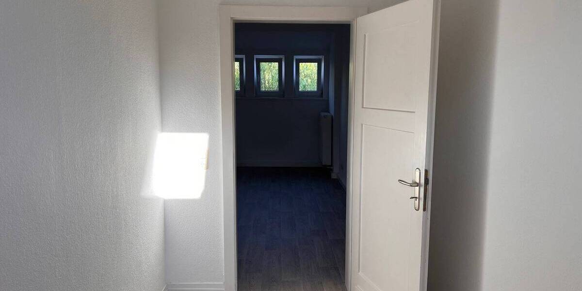 Etagenwohnung Plauen Reusa - 1 Zimmer, 235 m&sup2;, 125.000&euro; | Angebot:26723401