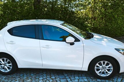 Mazda 2 112.000 km 8.300 &euro; Oberkotzau 95145