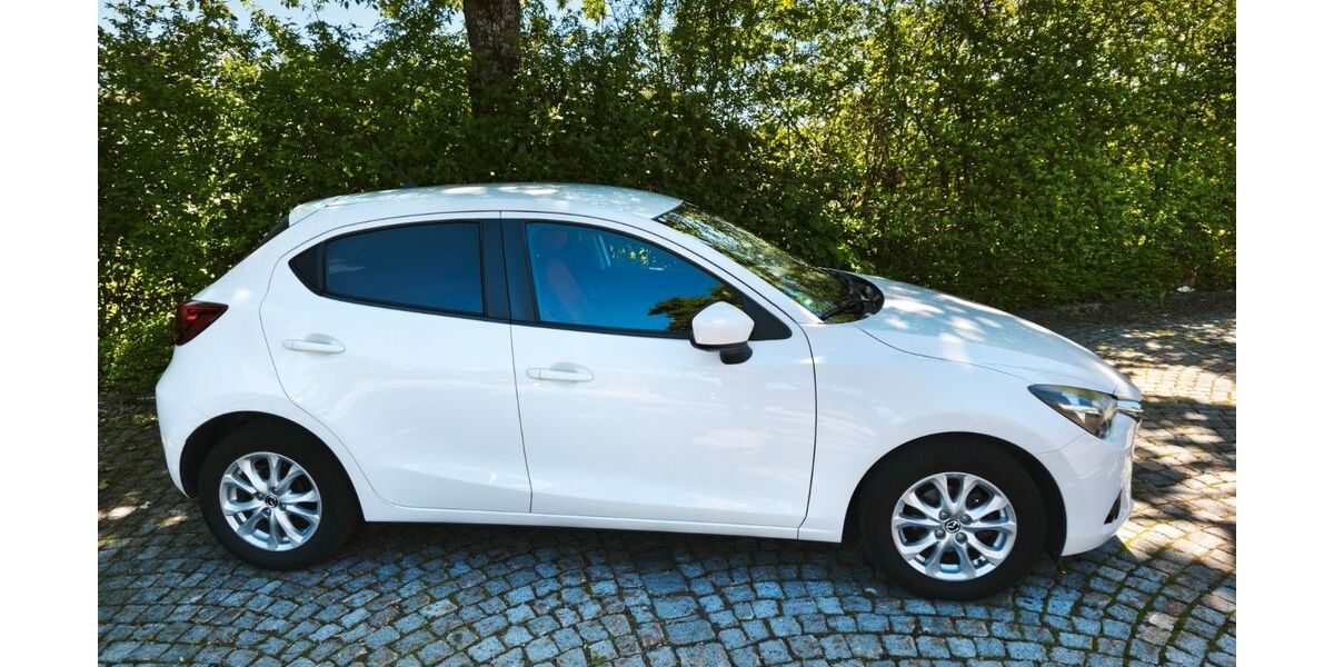 Mazda 2 112.000 km 8.300 &euro; Oberkotzau 95145