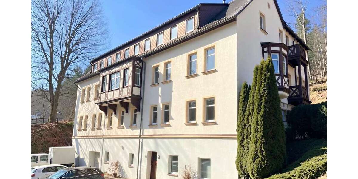 Einfamilienhaus Klingenthal Zwota - 18 Zimmer, 442 m&sup2;, 295.000&euro; | Angebot:25371068