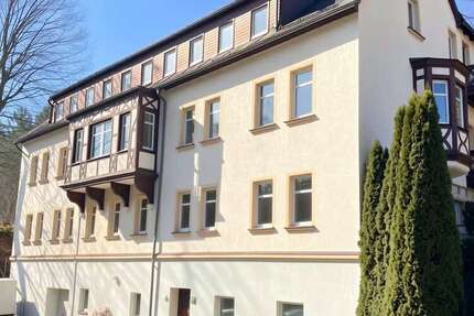 Haus Klingenthal Zwota - 18 Zimmer, 442 m&sup2;, 295.000&euro; | Angebot:25371068