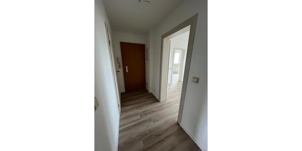 Etagenwohnung Treuen - 3 Zimmer, 83 m&sup2;, 605&euro; | Angebot:26006954